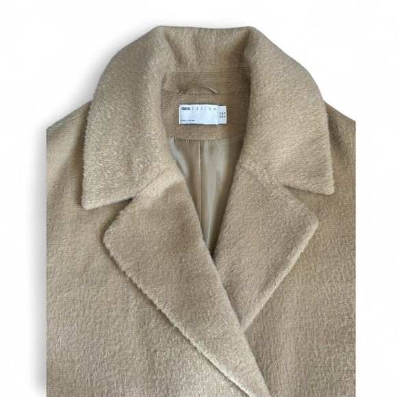 ASOS DESIGN Camel Bouclé Double-Breasted Coat (US 10) - Picture 3 of 9